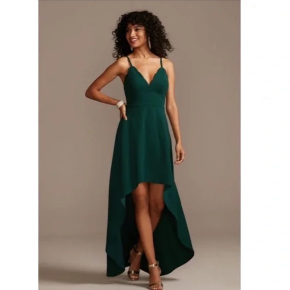 SPEECHLESS dark green scalloped spaghetti strap high low - DAVIDS BRIDAL - Picture 4 of 6